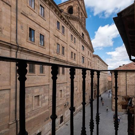 Estudio En La Calle Mas Bonita De Salamanca Exterior foto